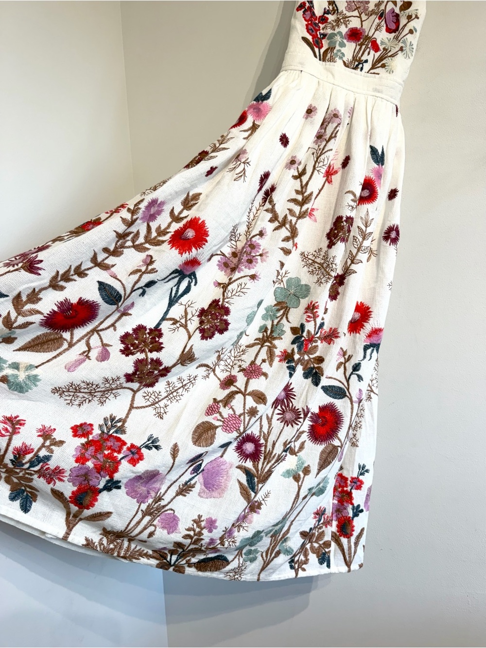 Anthropologie Eularia Maxi Dress embroidered floral pinafore style woven - Picture 7 of 16